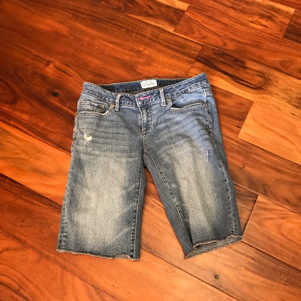 Lovely Aeropostale  jean shorts.
